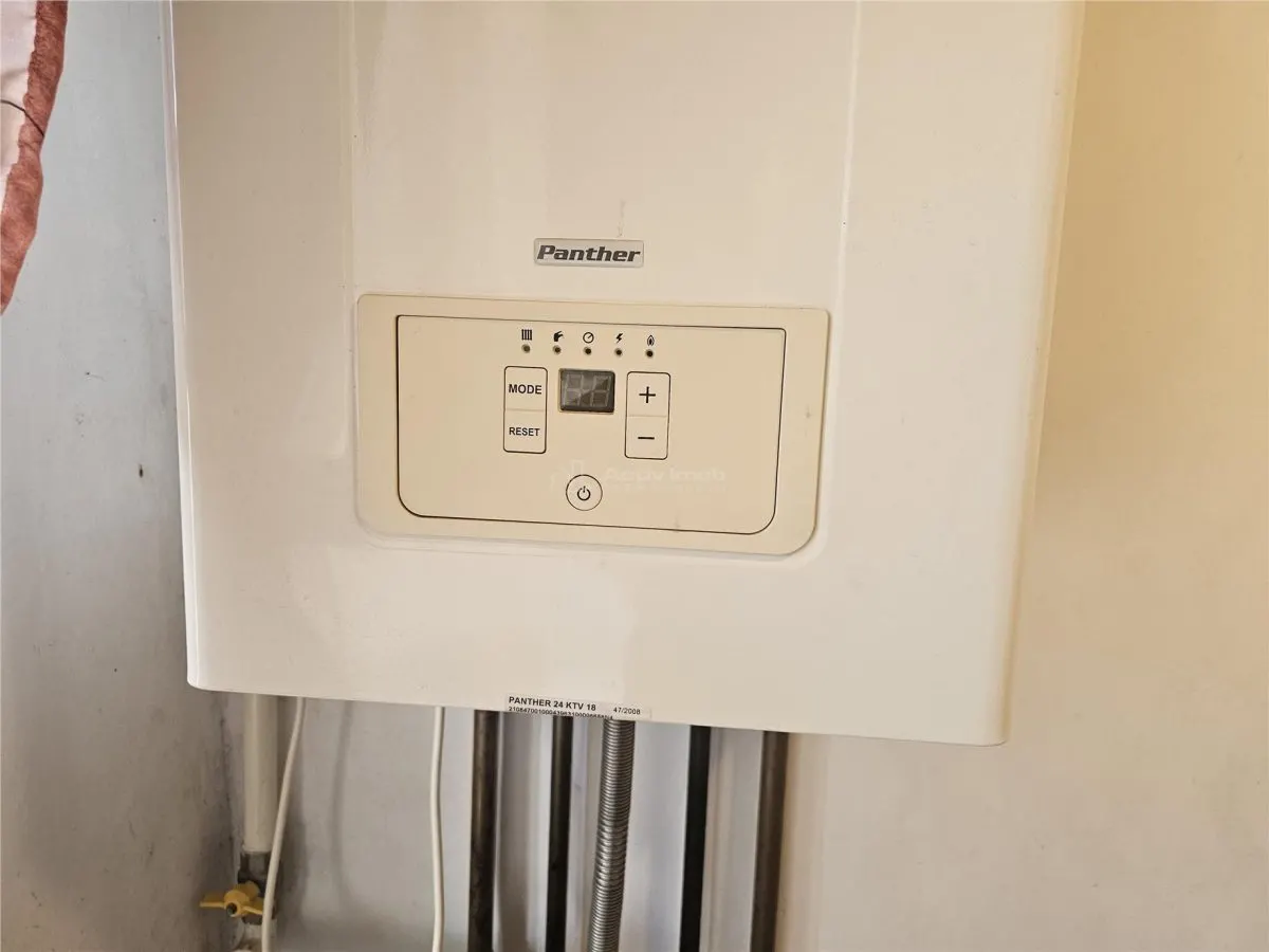 Resita, Apartamento 1 Dormitorio, Amueblado y Equipado, Calea Caransebesului - foto 12