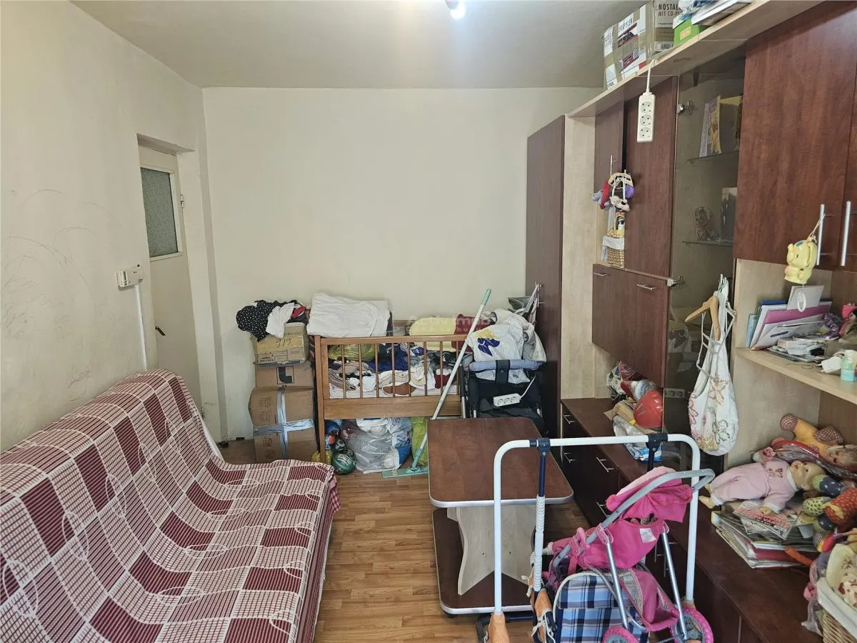 Resita, Apartamento 1 Dormitorio, Amueblado y Equipado, Calea Caransebesului - foto 16