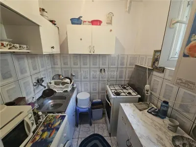 Resita, Appartement 2 Chambres Meublé et Équipé, Rez-de-Chaussée - foto 6