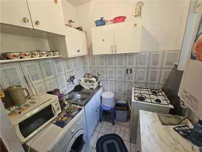 Resita, Appartement 2 Chambres Meublé et Équipé, Rez-de-Chaussée - foto 7