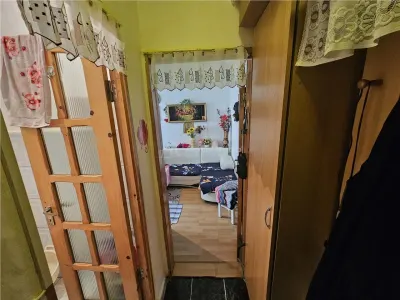 Resita, Appartement 2 Chambres Meublé et Équipé, Rez-de-Chaussée - foto 10