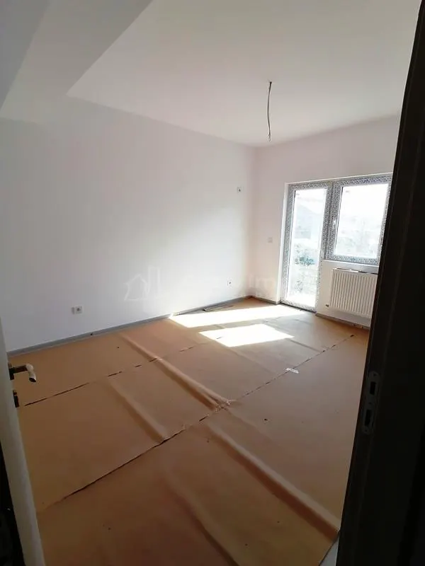 فيلا راهوفا-الإسكندرية-روستار من €139,900 ضريبة مشمولة - علية نصف منتهية - foto 15