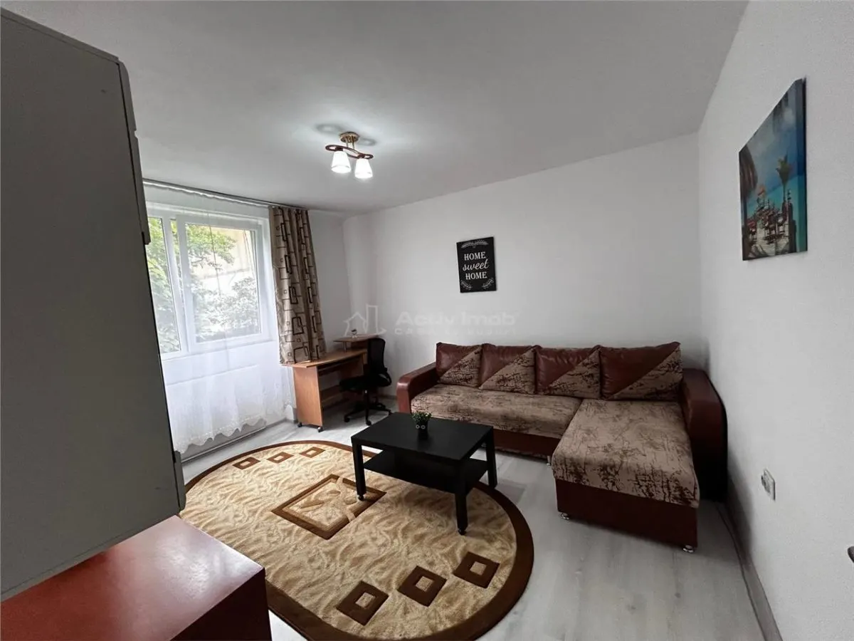 Apartment with 2 bedrooms for sale 47 sqm in Resita, Moroasa 1 area - foto 11