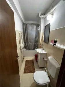 Apartment with 2 bedrooms for sale 47 sqm in Resita, Moroasa 1 area - foto 12