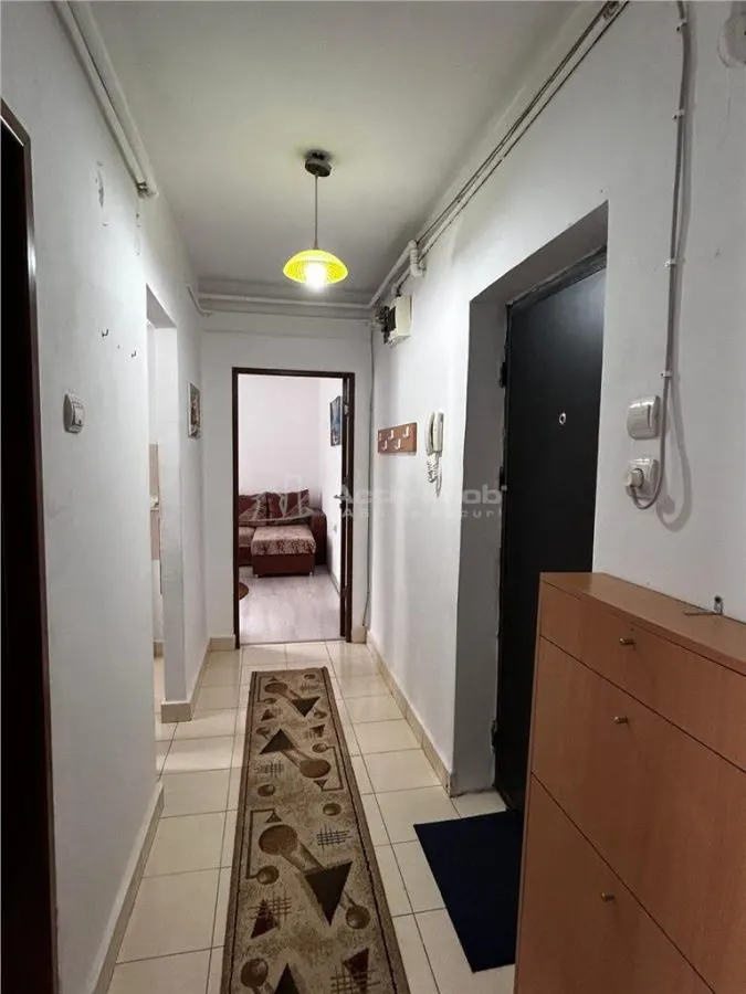 Apartment with 2 bedrooms for sale 47 sqm in Resita, Moroasa 1 area - foto 14