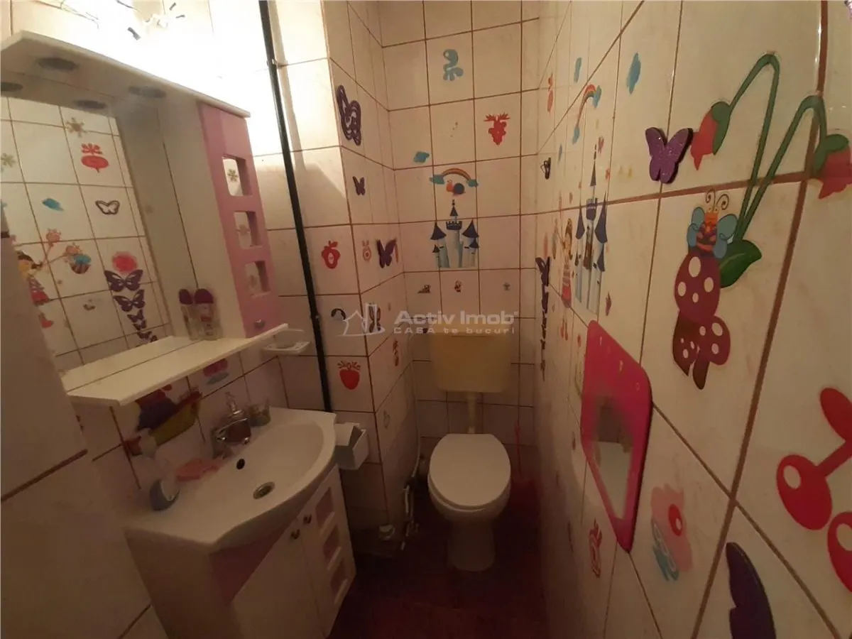 Resita，出租，3室公寓，家具齐全并配备完整，中心区 - foto 9