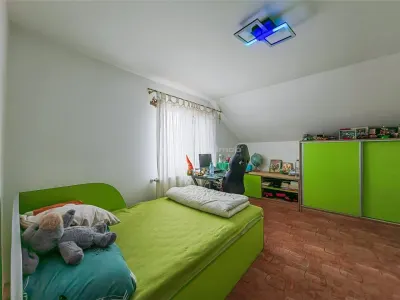 Maison 3 Chambres à Soimus - foto 13