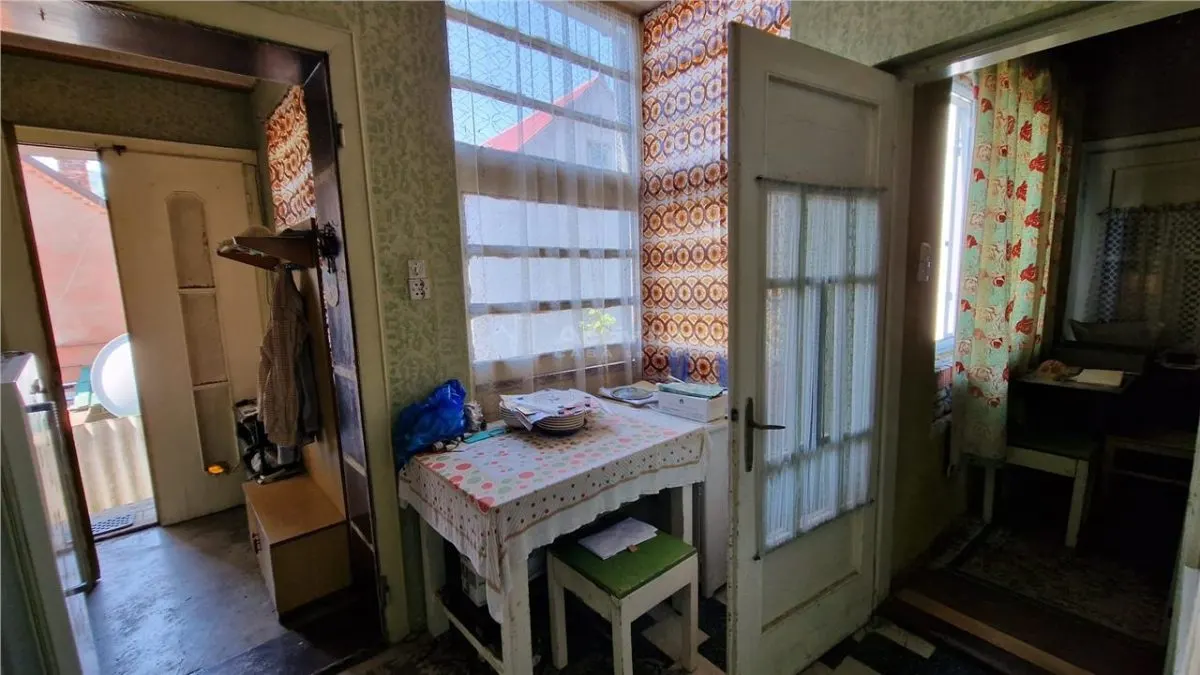 Resita Maison Cinq Chambres, Quartier Muncitoresc – Commission Zéro Acheteur - foto 3