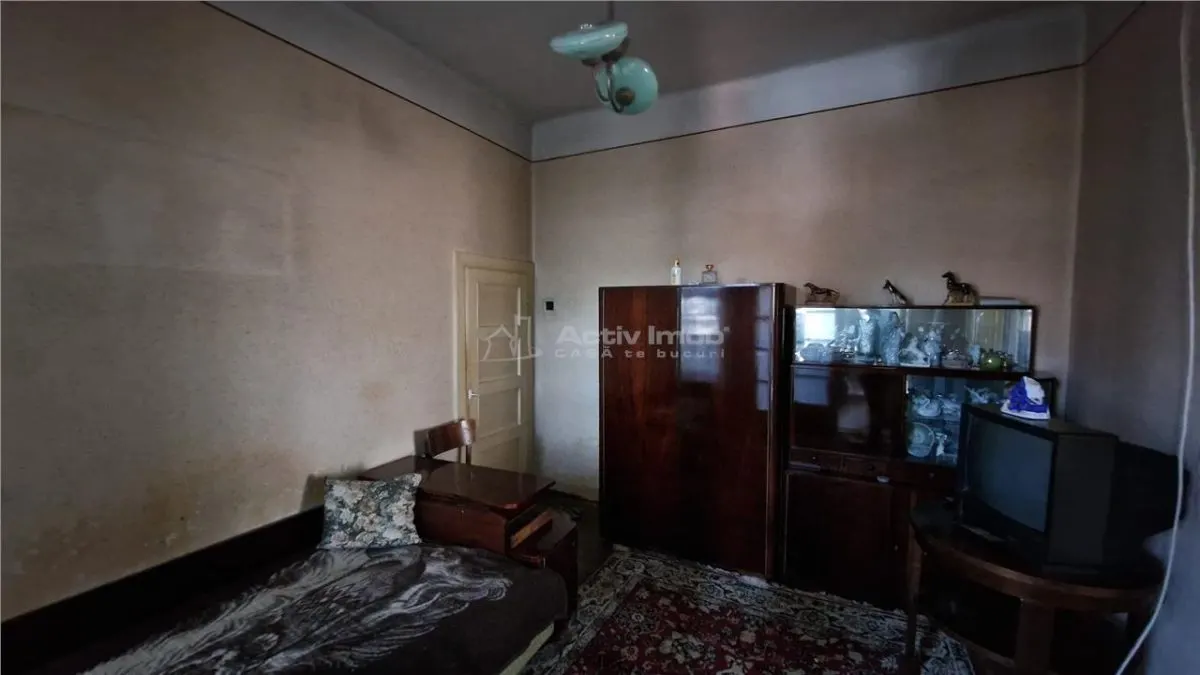 Resita Maison Cinq Chambres, Quartier Muncitoresc – Commission Zéro Acheteur - foto 5
