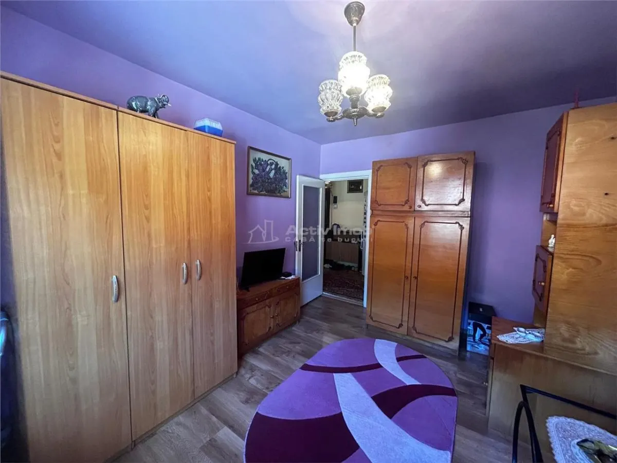 Resita, Apartamento 2 Dormitorios, Distribución Separada, Lunca - foto 10
