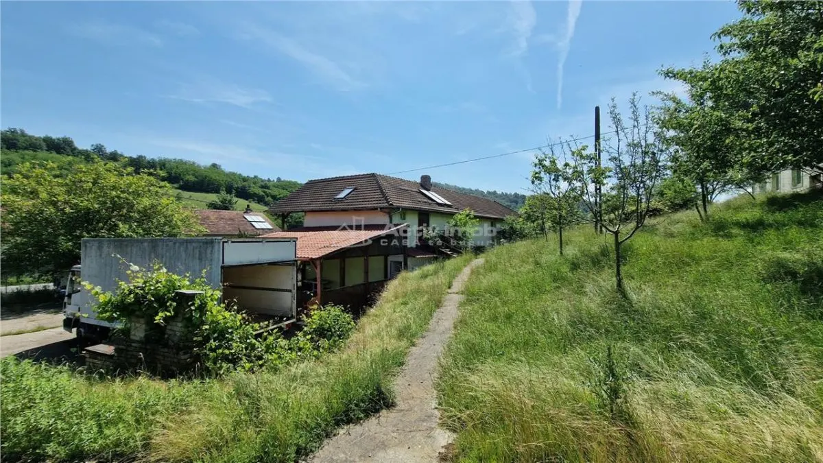 Auto Service Facility €65,000 & Accommodation Complex €45,000, Farliug - foto 11