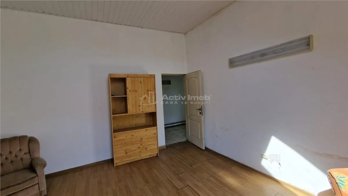 Auto Service Facility €65,000 & Accommodation Complex €45,000, Farliug - foto 16