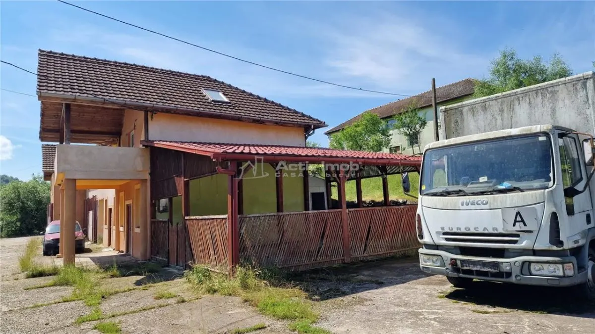 Auto Service Facility €65,000 & Accommodation Complex €45,000, Farliug - foto 17
