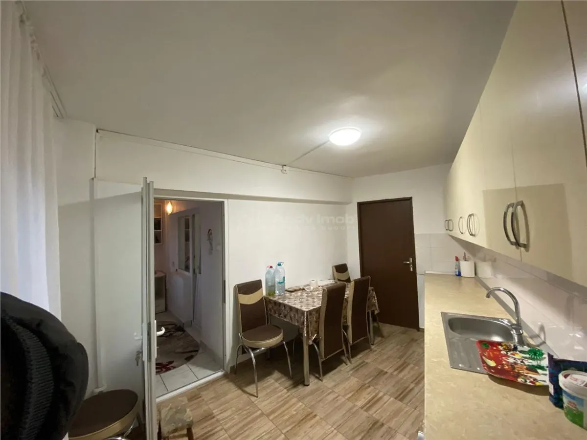 Caransebes, Apartamento 2 Dormitorios, 2 Balcones, Amueblado y Equipado, Balta Sarata - foto 10