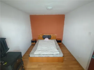 Oravita, Apartamento 2 Dormitorios, Amueblado y Equipado, Zona Estación - foto 2