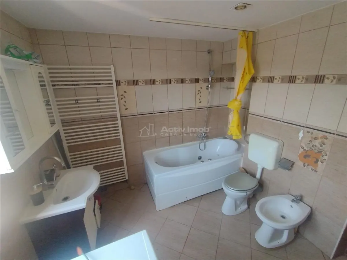 Oravita, Apartamento 2 Dormitorios, Amueblado y Equipado, Zona Estación - foto 12