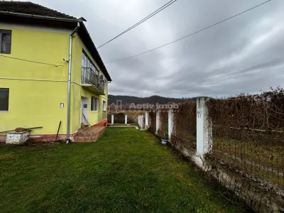 Bocsa Casa D+P+Etj.1. Garaj si Teren, Zona Mioritica. - foto 12