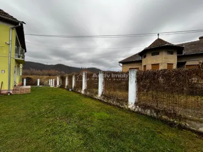 Bocsa Casa D+P+Etj.1. Garaj si Teren, Zona Mioritica. - foto 14