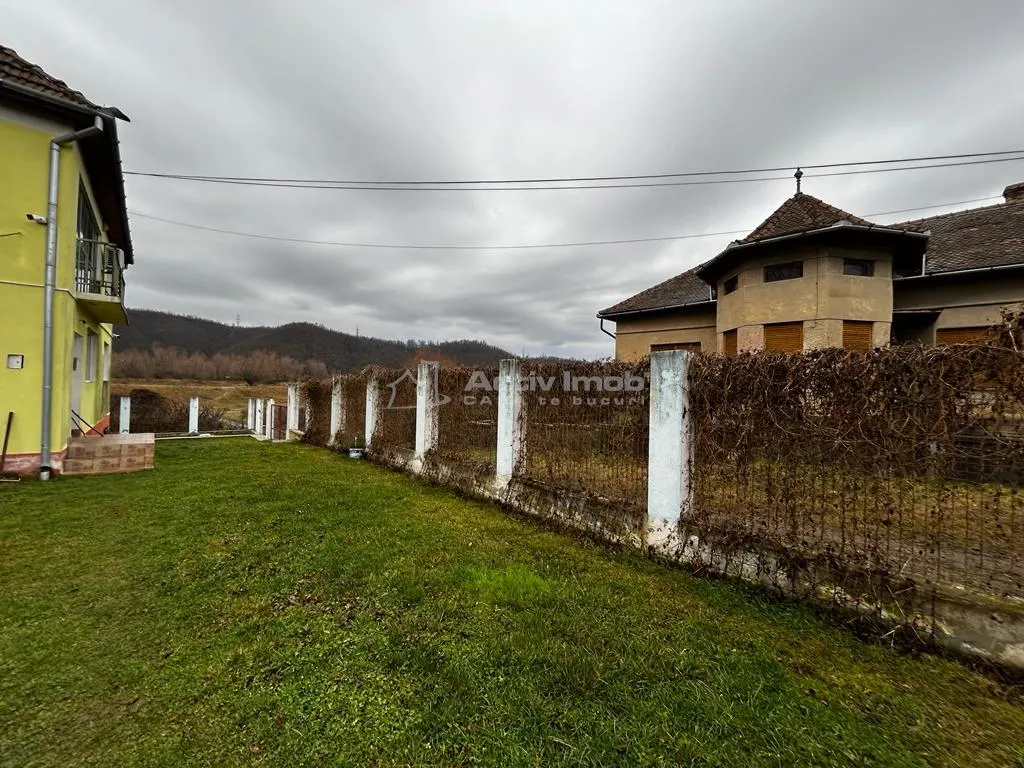 Bocsa Casa D+P+Etj.1. Garaj si Teren, Zona Mioritica. - foto 14