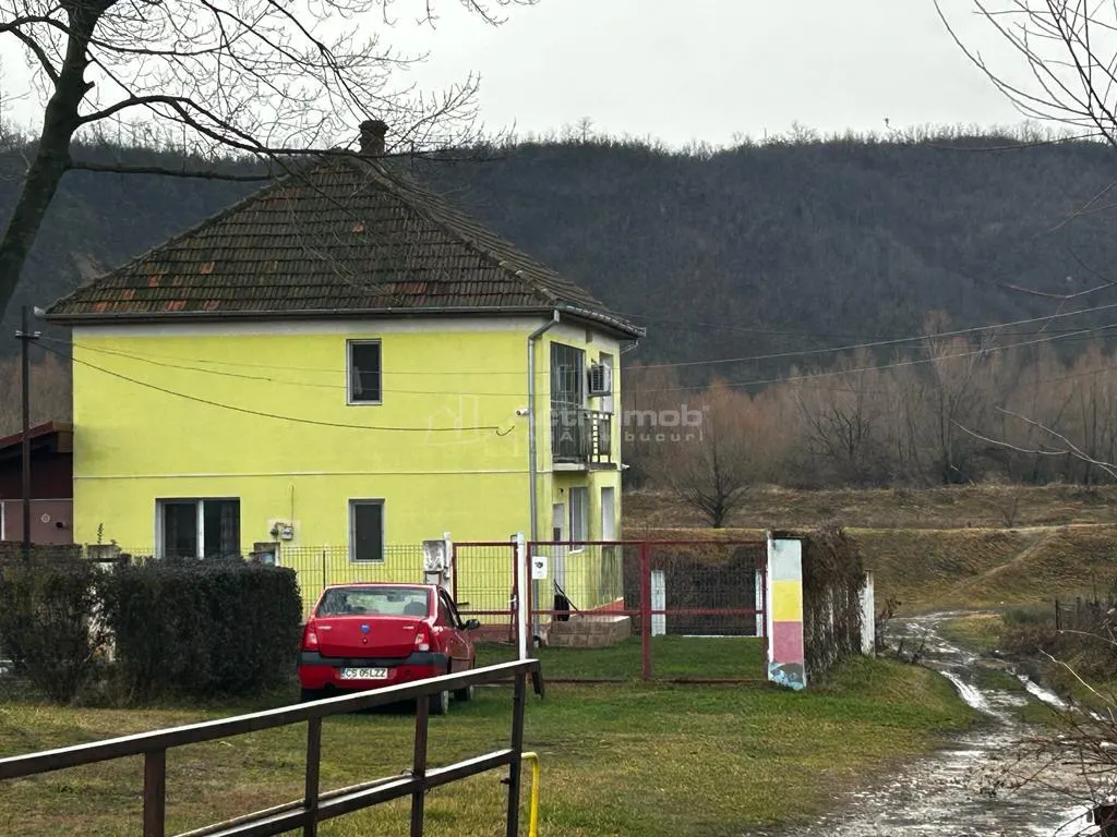 Bocsa Casa D+P+Etj.1. Garaj si Teren, Zona Mioritica. - foto 15