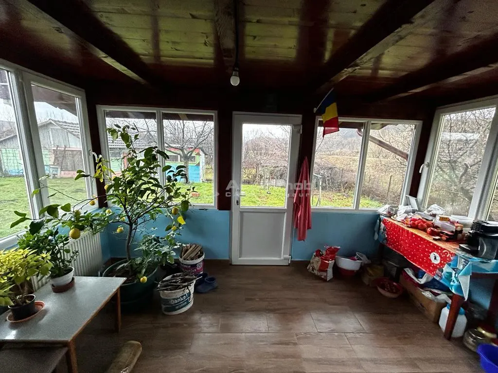 Bocsa Casa D+P+Etj.1. Garaj si Teren, Zona Mioritica. - foto 4