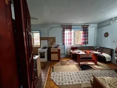 Bocsa Casa D+P+Etj.1. Garaj si Teren, Zona Mioritica. - foto 6
