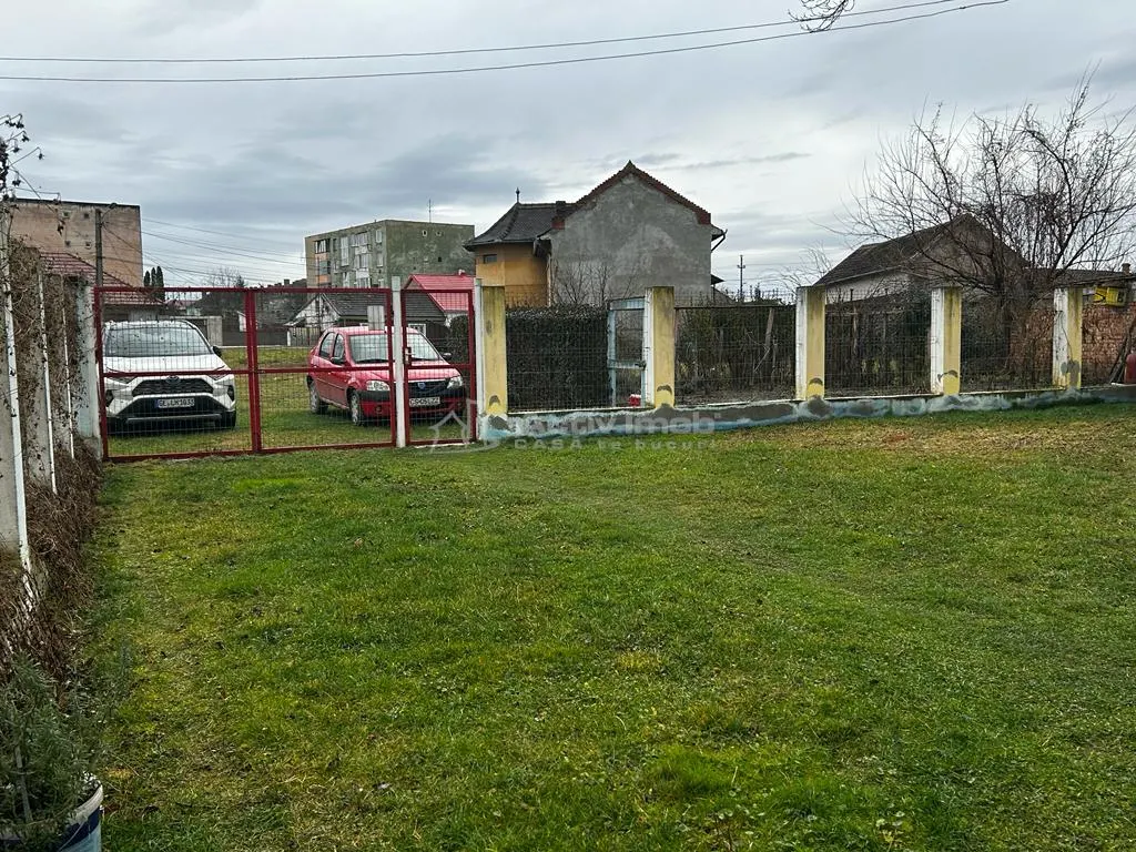 Bocsa Casa D+P+Etj.1. Garaj si Teren, Zona Mioritica. - foto 9