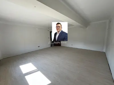 Caransebes, Casa de 7 Dormitorios con Terreno 600 m², Zona Pipirig - Caransebes