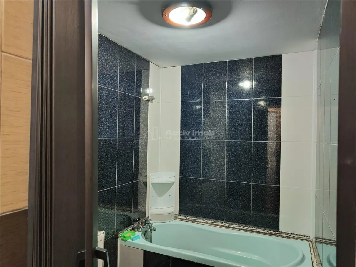 Maison Moderne Récemment Rénovée à Lipanesti - foto 8