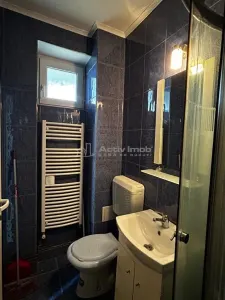 Apartment with 2 bedrooms for sale 45 sqm in Resita, Moroasa 1 area - foto 12