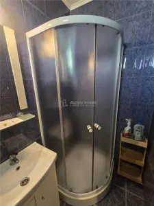 Apartment with 2 bedrooms for sale 45 sqm in Resita, Moroasa 1 area - foto 8