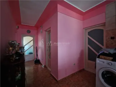 منزل بطابقين وملحق بالدور الأرضي، قطعة أرض 535 م² - باريرا فالتشي - foto 7