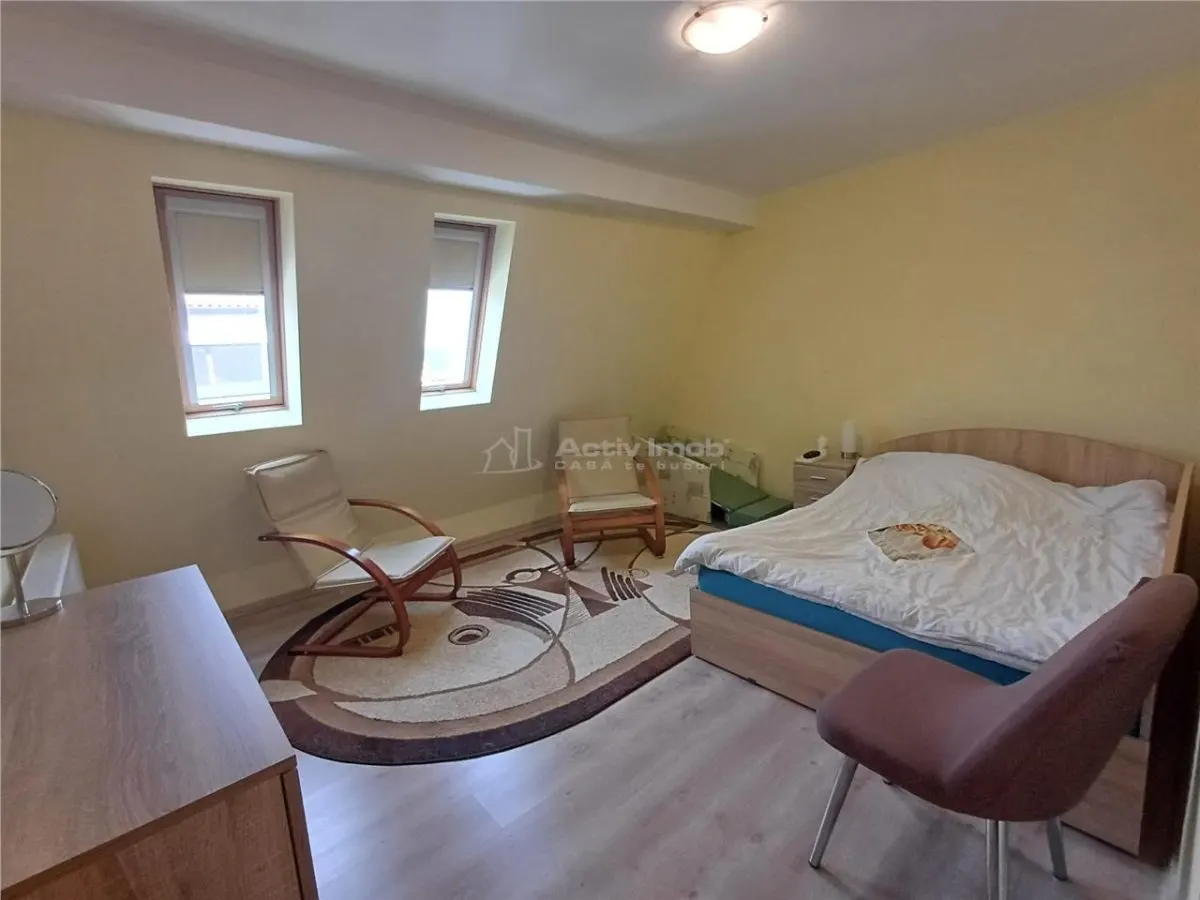 Apartament 4 camere 2 bai terasa mare de vanzare - foto 5