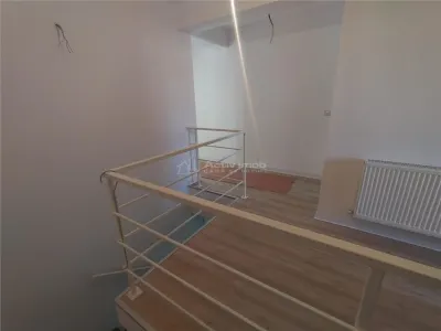 كارانسيبش، فيلا ثلاثية الطوابق جديدة، منطقة المطار - foto 16