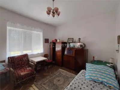 Caransebes, Casa de Ladrillo con Parcela de 585 m², Zona Sesu Rosu - foto 2