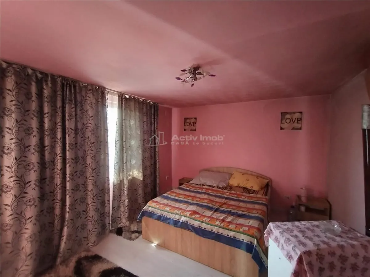 Caransebes, Casa de Ladrillo con Parcela de 585 m², Zona Sesu Rosu - foto 5