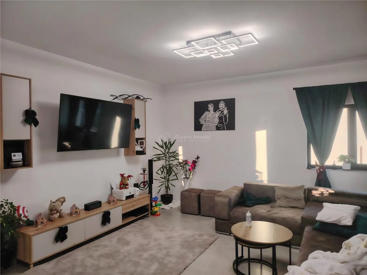 Maison Neuve 2025 dans Quartier Résidentiel de Prestige - foto 1