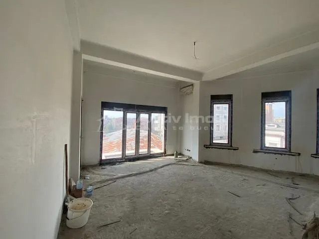 赫拉什特劳公园附近的优异别墅出租 - foto 11