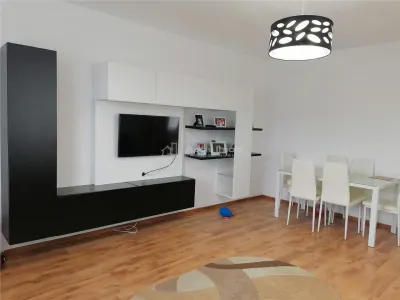 Duplex 5 Chambres à Vendre à Talmaciu - foto 2