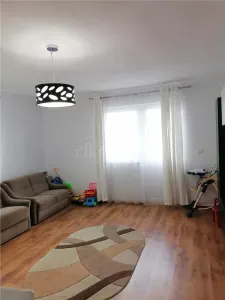 Duplex 5 Chambres à Vendre à Talmaciu - foto 3