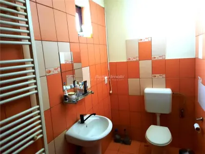 Baia Mare | Casa de Tres Dormitorios | Centro Histórico - foto 7