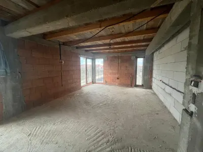 Lugoj, Villa La Rosu, 6 Chambres, 263 m², Costeiu - foto 16