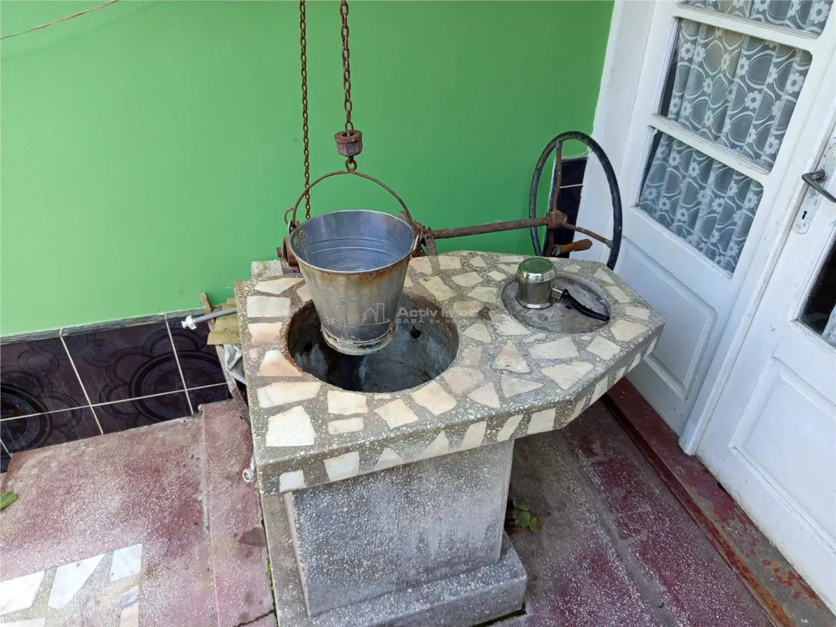 Ciclova, Maison de 10 Pièces pour Deux Familles, 1.439 m² de Terrain - foto 7