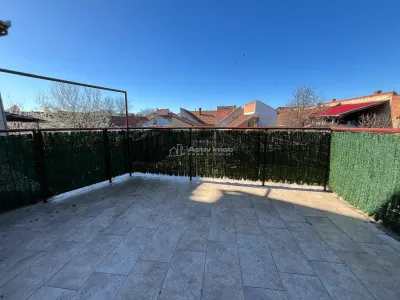 Lugoj, Villa P+2+Mansarde, 656 m², Construite, Opportunité d'Investissement, Localisation Stratégique - foto 11