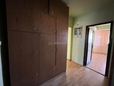 Lugoj, Villa P+2+Mansarde, 656 m², Construite, Opportunité d'Investissement, Localisation Stratégique - foto 17
