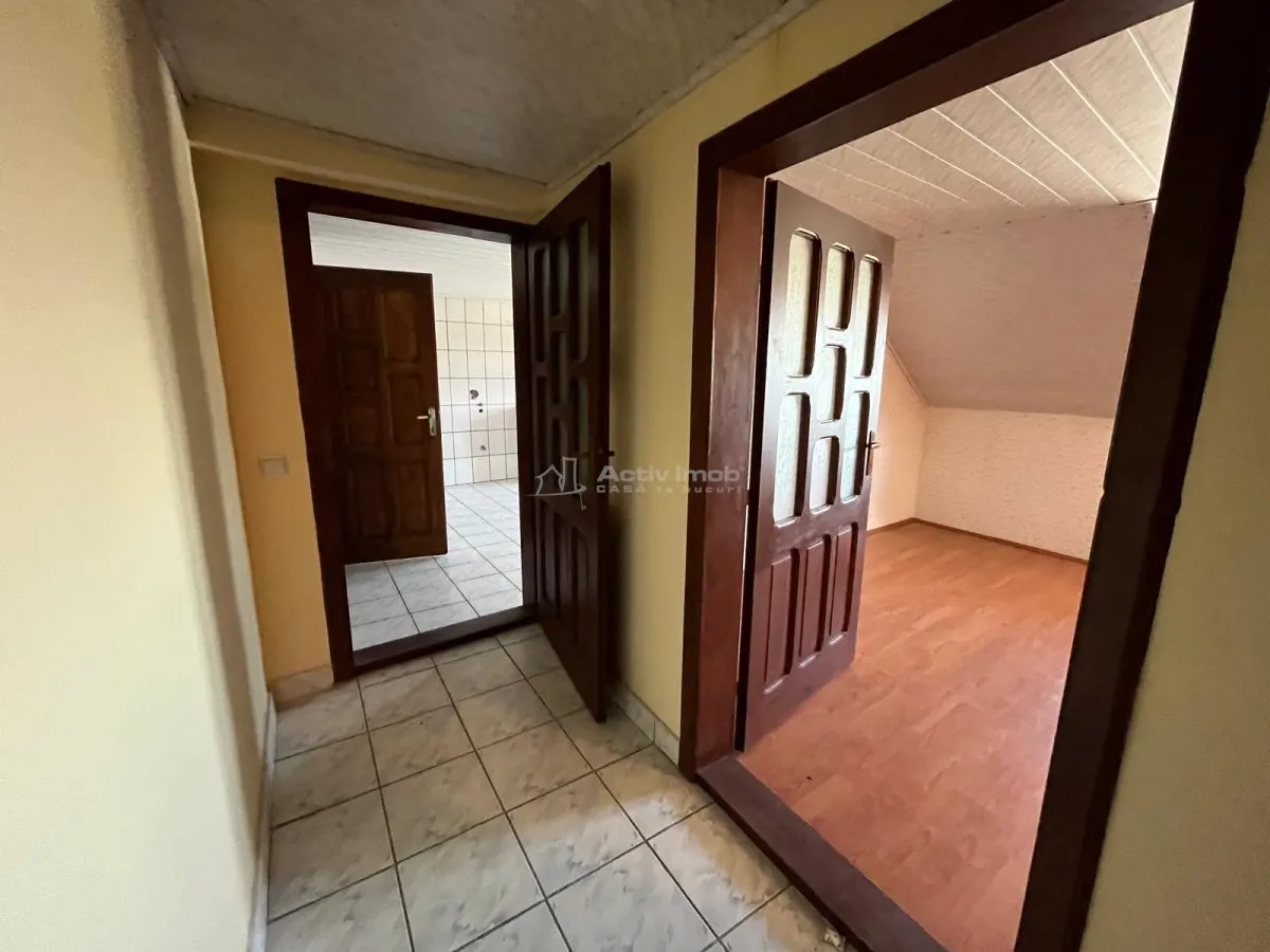 Lugoj, Villa P+2+Mansarde, 656 m², Construite, Opportunité d'Investissement, Localisation Stratégique - foto 22