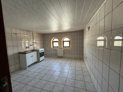 Lugoj, Villa P+2+Mansarde, 656 m², Construite, Opportunité d'Investissement, Localisation Stratégique - foto 25