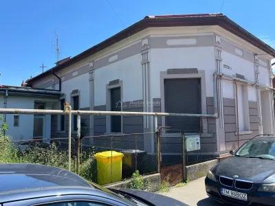 Lugoj, Villa 6 Chambres, Parcelle 511 m², Str. Oituz n°1 - foto 2