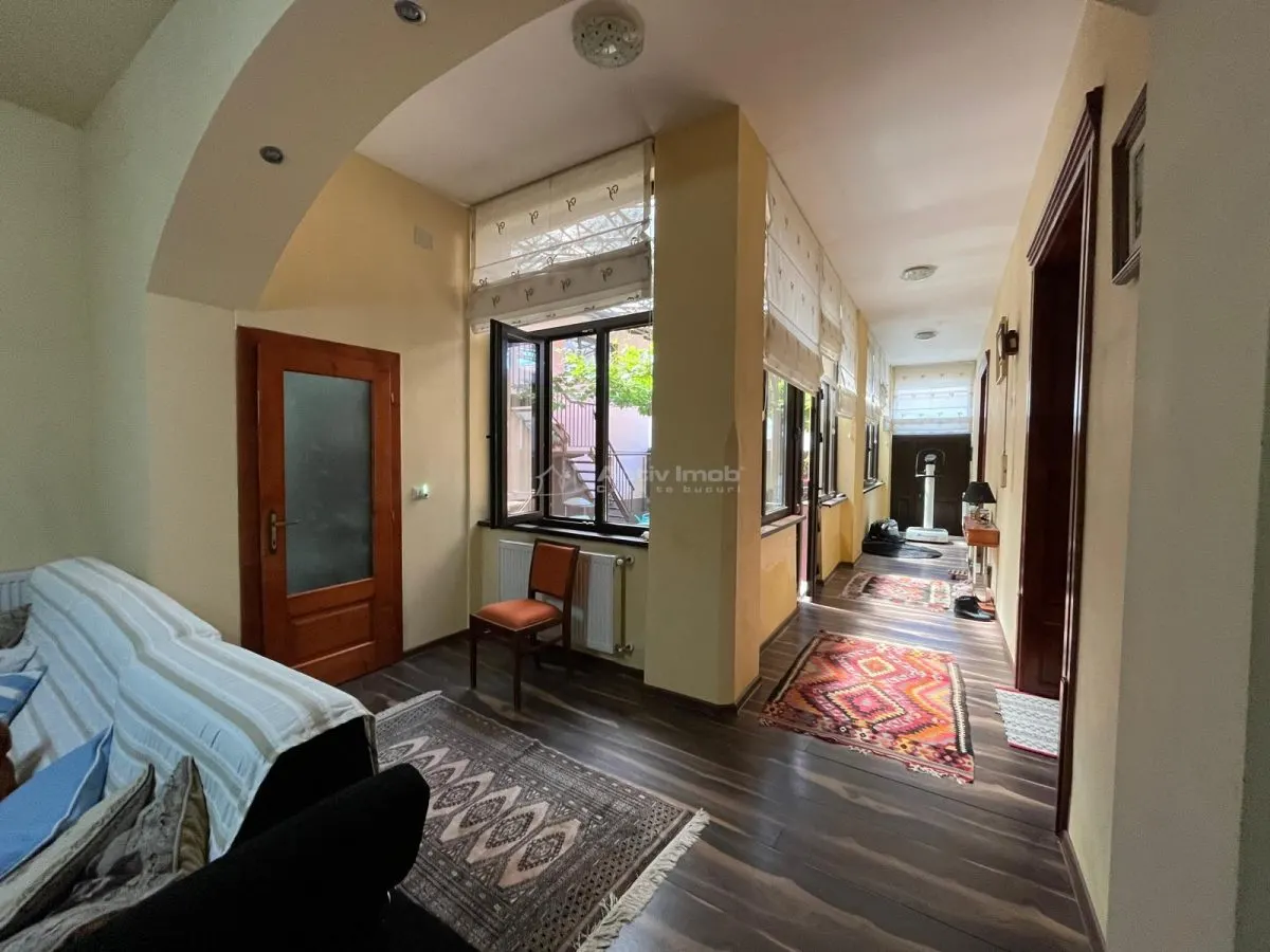 Lugoj, Villa 6 Chambres, Parcelle 511 m², Str. Oituz n°1 - foto 13