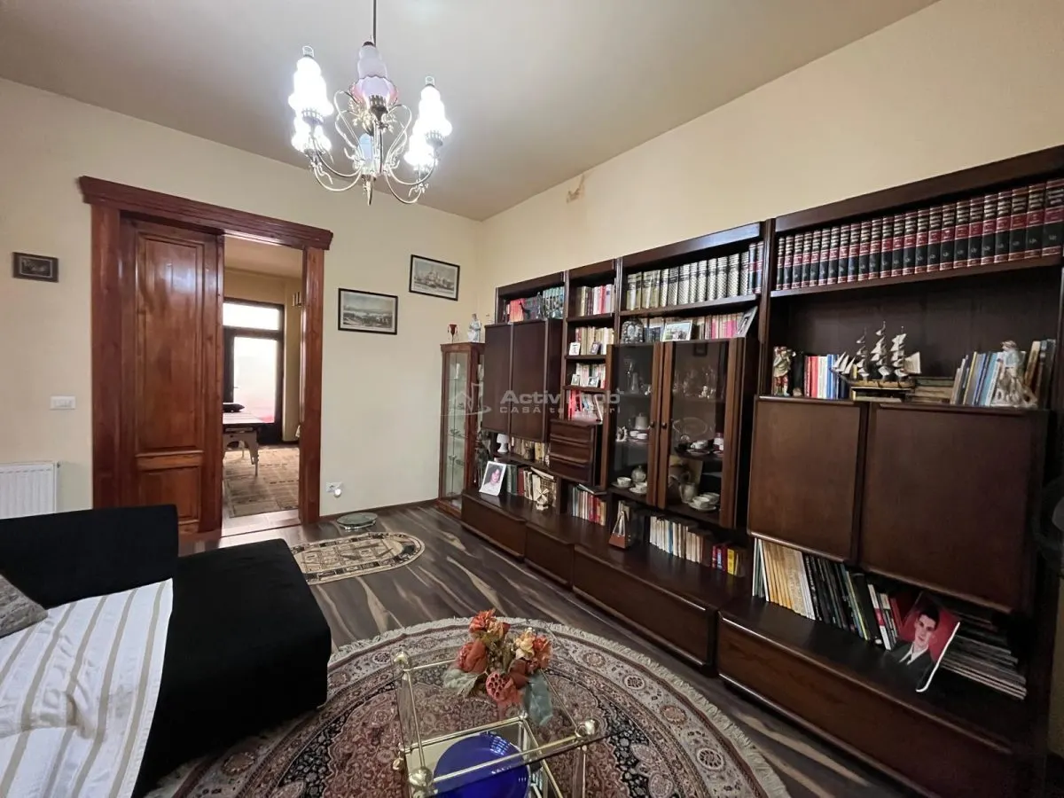 Lugoj, Villa 6 Chambres, Parcelle 511 m², Str. Oituz n°1 - foto 5